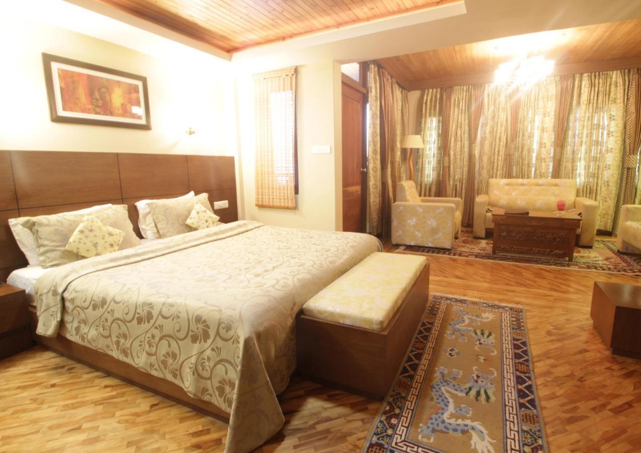 Hotel Mount Siniolchu, Gangtok Exteriör bild